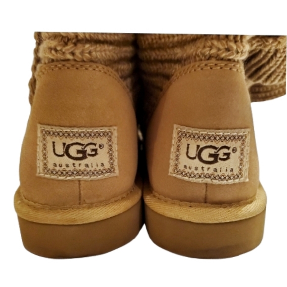 UGG Classic Cardy Knit Boots 5819 Brown Caramel Tan color Sz 9 - Picture 6 of 12